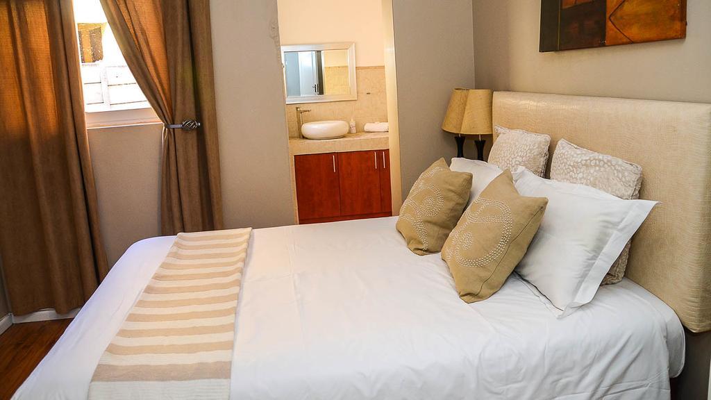 Beth El Guesthouse Brackenfell Bagian luar foto